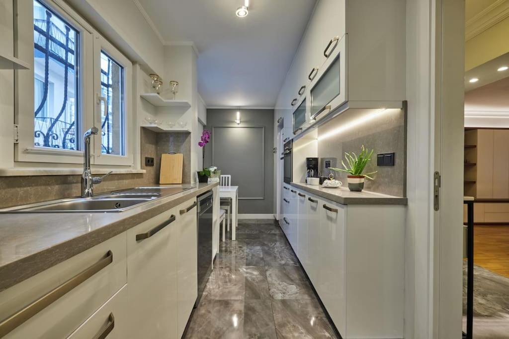 Stunning In Bebek - Manolya8 Daire İstanbul