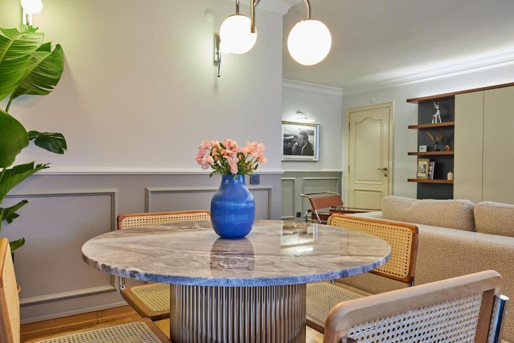 Stunning In Bebek - Manolya8 * Istanbul